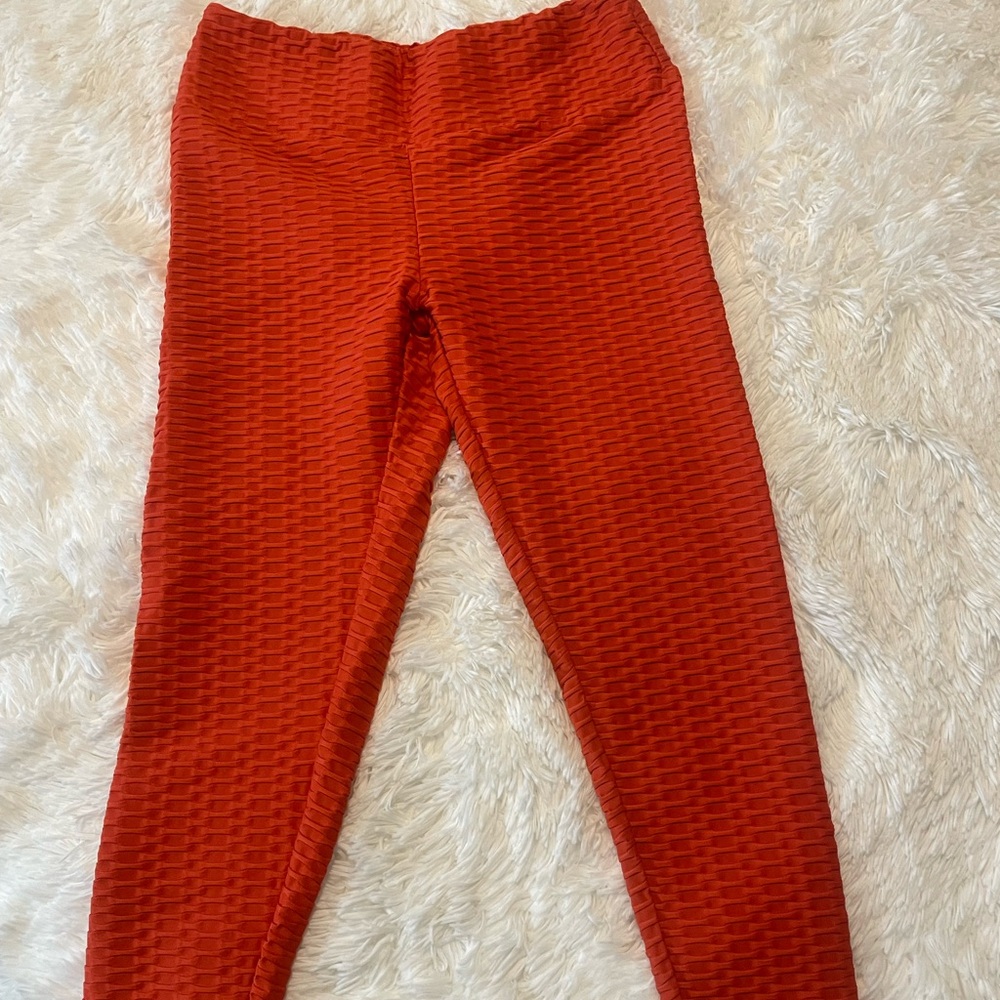 Women’s waffle textured leggings